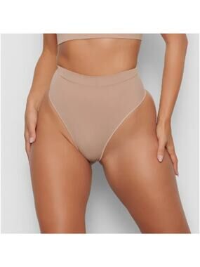 NEW SKIMS  Seamless Sculpt Mid Waist Thong Size XL Wedding Prom